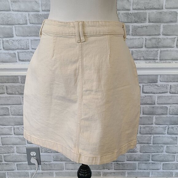 Beige Denim Button-Front Mini Skirt Size 8/29 By On 34th Preppy Acadamia - Picture 3 of 8